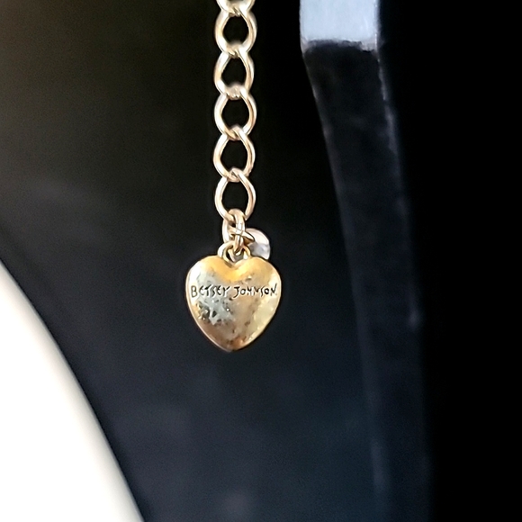 Vintage BETSEY JOHNSON Hollywood Glam Collection Layered Tiger Theme Necklace. - Picture 9 of 10